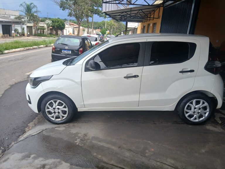 Fiat / mobi like 1.0