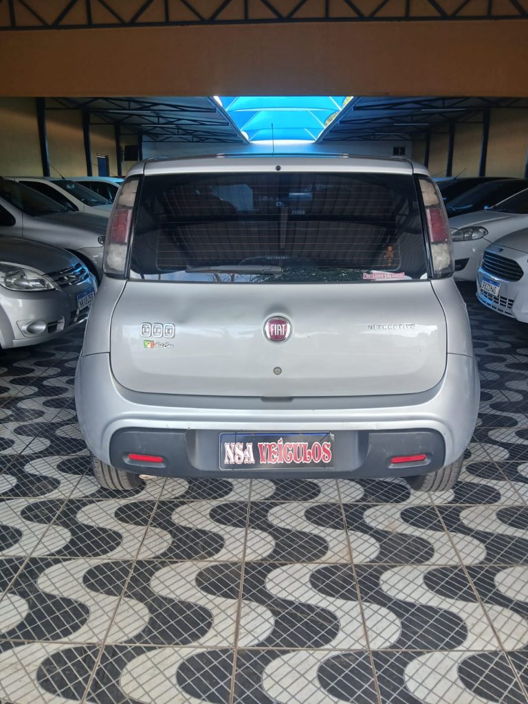 Fiat / Uno Attractive 1.0