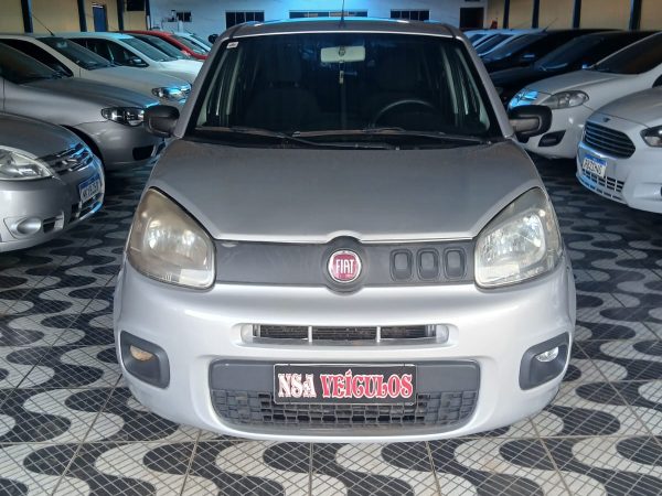Fiat / Uno Attractive 1.0